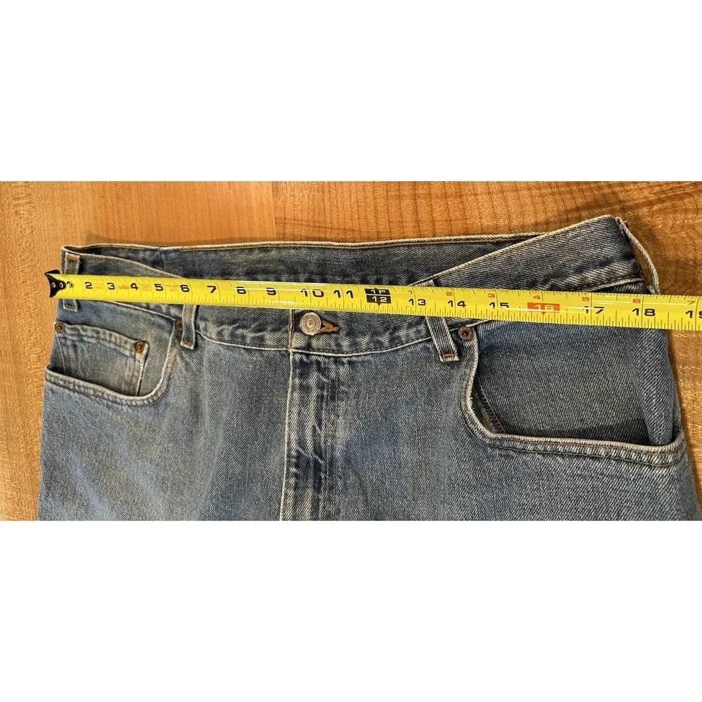 Vintage Levi's 560 Jeans Y2K 90s Loose Fit Tapered Leg Blue Denim Size 40x32